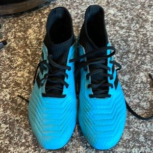Unisex Predator Soccer Cleats
